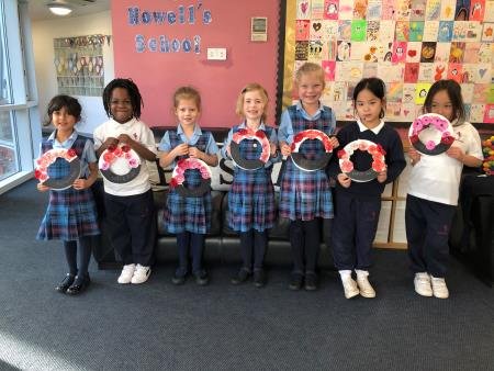 Year 1 Celebrate Diwali and Commemorate Remembrance Day